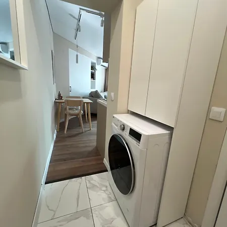 Lazur - 10min Walk To Apartment *