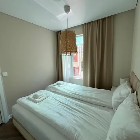 아파트 Lazur - 10min Walk To *