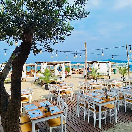 Lazur - 10min Walk To 아파트 *